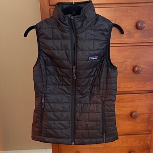 Patagonia Women's Black Quilted Vest